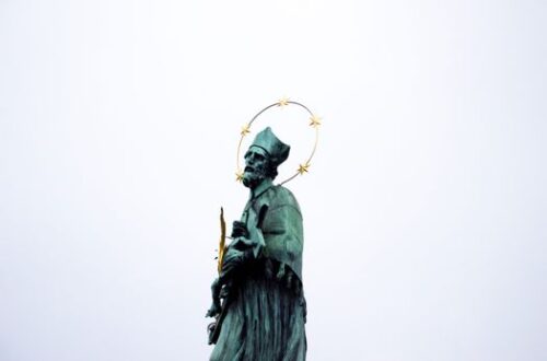 De betekenis van Saints and Stars in moderne technologie en cultuur